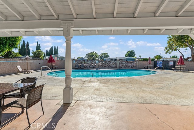 Detail Gallery Image 54 of 57 For 141 E Coronado Ln, Tustin,  CA 92780 - 3 Beds | 2 Baths