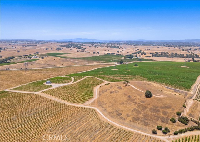 4950 Union Rd, Paso Robles CA: https://media.crmls.org/medias/a98f6dc5-7712-464d-86c6-fa4e8e3a24a0.jpg