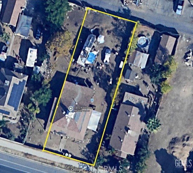 Detail Gallery Image 2 of 3 For 1412 Kentucky St, Bakersfield,  CA 93305 - 2 Beds | 1 Baths