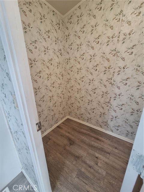 350 E San Jacinto Avenue, Perris CA: https://media.crmls.org/medias/a991ebfa-a6d6-4ab4-aa13-6c8ec3bd7c5b.jpg