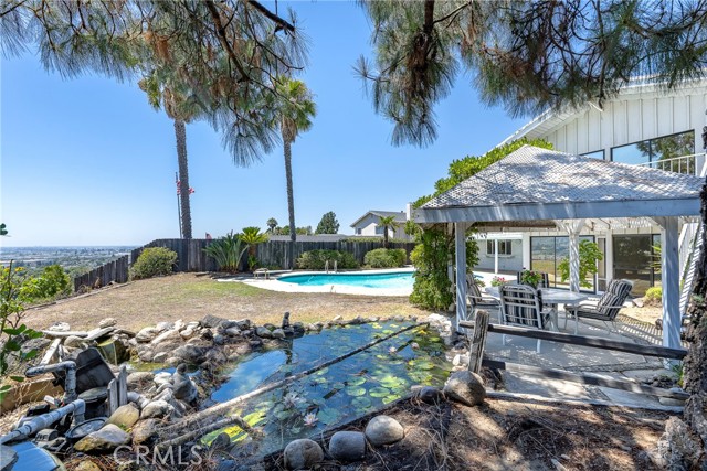 19662 Larkridge Drive, Yorba Linda CA: https://media.crmls.org/medias/a9933e78-317e-453f-86aa-c6a2fbfa9208.jpg