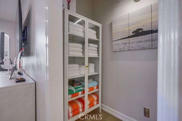 627 7th Street, Huntington Beach CA: https://media.crmls.org/medias/a994a0b2-5cc6-438c-8bb3-502a3c890d82.jpg