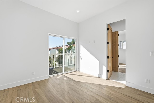 Detail Gallery Image 33 of 45 For 617 N Irena Ave #C,  Redondo Beach,  CA 90277 - 5 Beds | 3/1 Baths