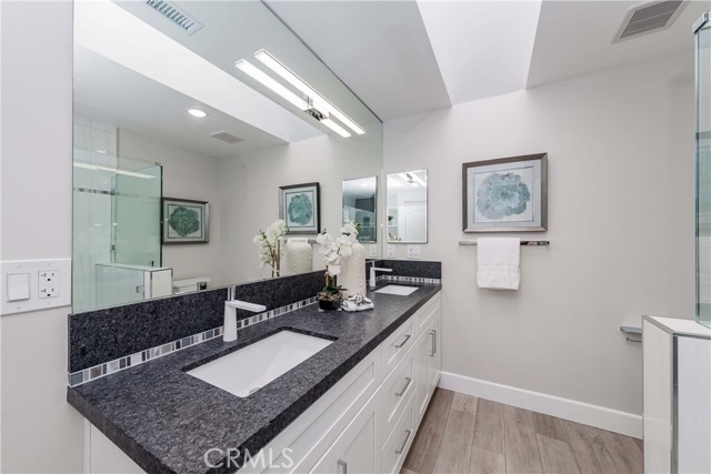 Detail Gallery Image 24 of 39 For 5538 via La Mesa #B,  Laguna Woods,  CA 92637 - 3 Beds | 2 Baths