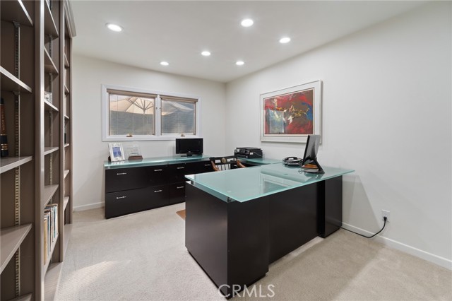 Detail Gallery Image 29 of 54 For 3601 Cananea, Encino,  CA 91436 - 6 Beds | 5/1 Baths