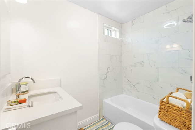 Detail Gallery Image 9 of 26 For 208 W Caldwell St, Compton,  CA 90220 - 2 Beds | 1 Baths