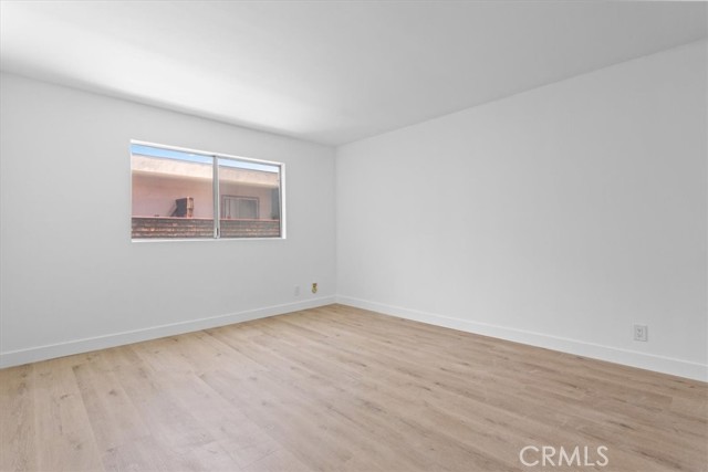 5403 Newcastle Avenue, Encino CA: https://media.crmls.org/medias/a995bc62-00e7-4d3a-8594-a8e57b92b8a5.jpg