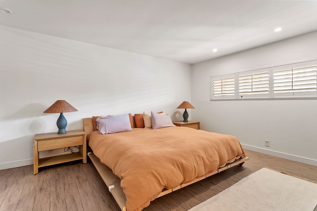 Detail Gallery Image 18 of 47 For 2564 Navarra Dr #105,  Carlsbad,  CA 92009 - 2 Beds | 2 Baths