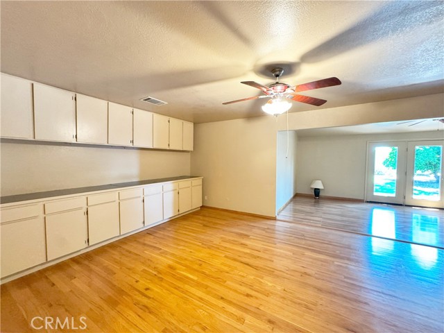 1041 Golden Gate Avenue, Dos Palos CA: https://media.crmls.org/medias/a995cf6b-1c25-40ea-b0d9-4082e09598d2.jpg