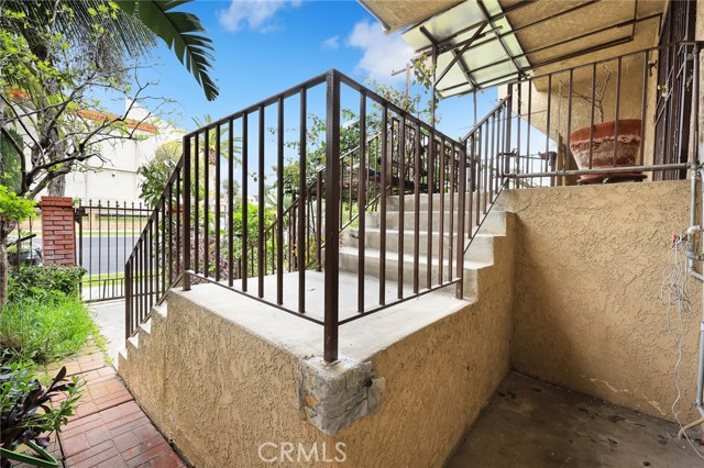 Detail Gallery Image 8 of 50 For 225 N Baltimore Ave a,  Monterey Park,  CA 91754 - 4 Beds | 3/1 Baths