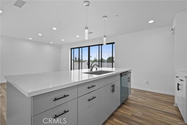 Detail Gallery Image 18 of 23 For 4136 3/4 Normal Ave #3/4,  Los Angeles,  CA 90029 - 2 Beds | 2 Baths