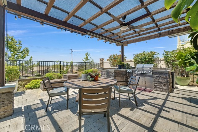 40569 Koa Court, Temecula CA: https://media.crmls.org/medias/a99879df-a83f-45af-9c9c-56fb918872a2.jpg