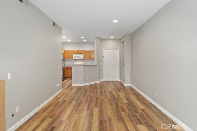 Detail Gallery Image 6 of 42 For 26364 Arboretum #3303,  Murrieta,  CA 92563 - 1 Beds | 1 Baths