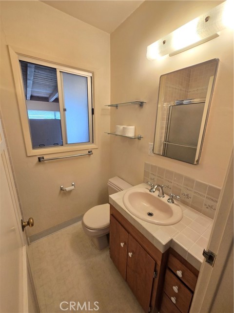 4178 Obispo Avenue, Lakewood CA: https://media.crmls.org/medias/a9992005-5ac8-41da-b3a5-ed81a7bdf01c.jpg