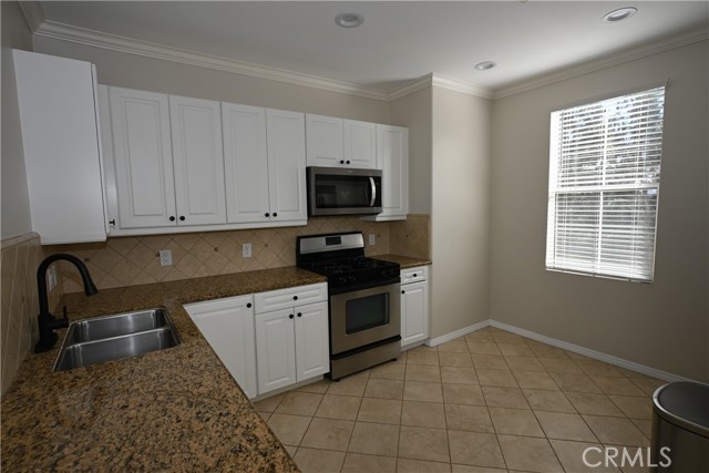 Detail Gallery Image 11 of 27 For 3450 Watermarke Pl, Irvine,  CA 92612 - 3 Beds | 2 Baths