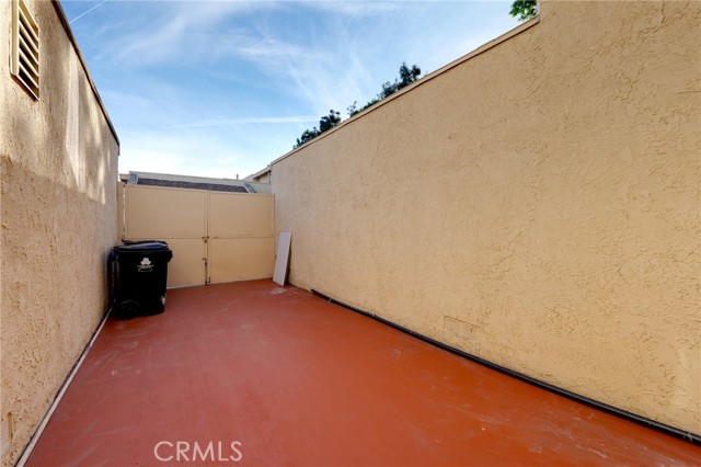 Detail Gallery Image 25 of 32 For 8633 Balboa #20,  Northridge,  CA 91325 - 3 Beds | 3 Baths