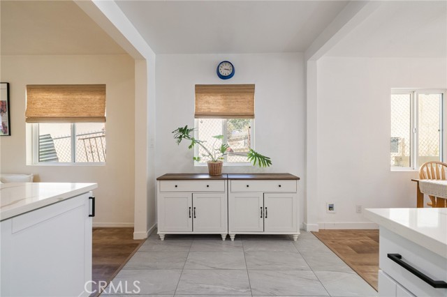 4142 Mercury Avenue, Los Angeles CA: https://media.crmls.org/medias/a99ada82-d583-4919-aa66-e2b02f3d4277.jpg