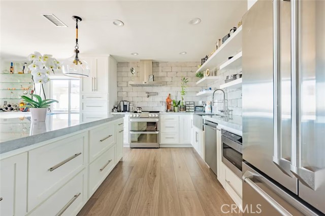 Detail Gallery Image 10 of 57 For 4001 Calle Abril, San Clemente,  CA 92673 - 3 Beds | 3 Baths