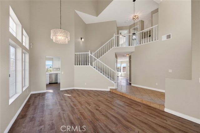 Detail Gallery Image 8 of 42 For 20646 Mesa Oak, Riverside,  CA 92508 - 4 Beds | 3 Baths