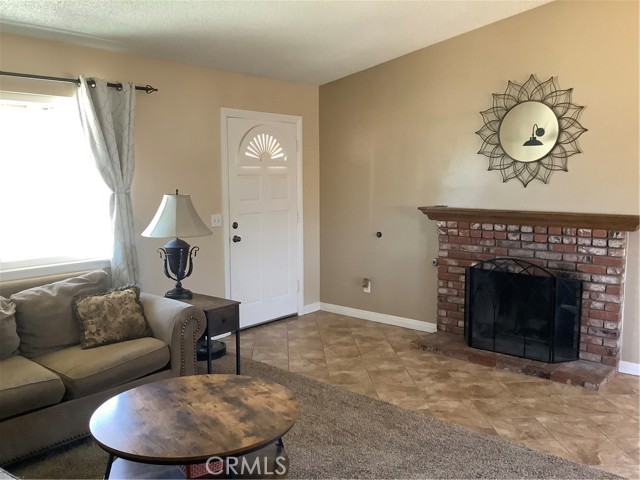 10578 Jamul Road, Apple Valley CA: https://media.crmls.org/medias/a99c219c-f372-4f44-8c3b-56615ed3d357.jpg