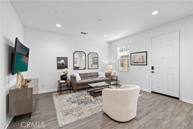 Detail Gallery Image 8 of 25 For 100 Jaripol Cir, Rancho Mission Viejo,  CA 92694 - 1 Beds | 1/1 Baths