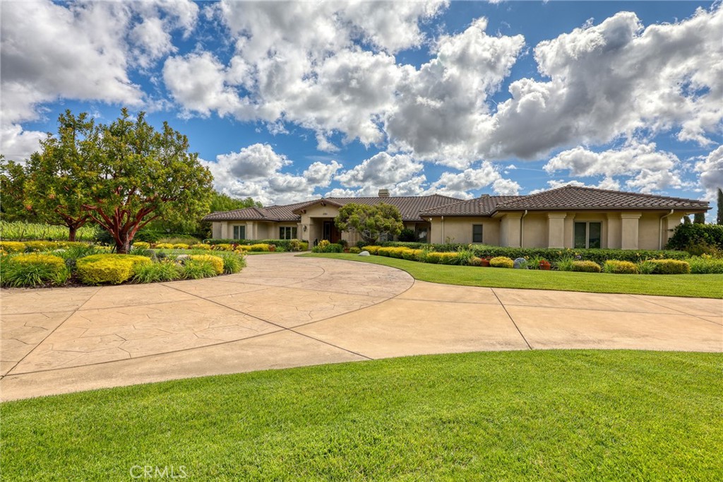 250 Foxen Bluff Lane