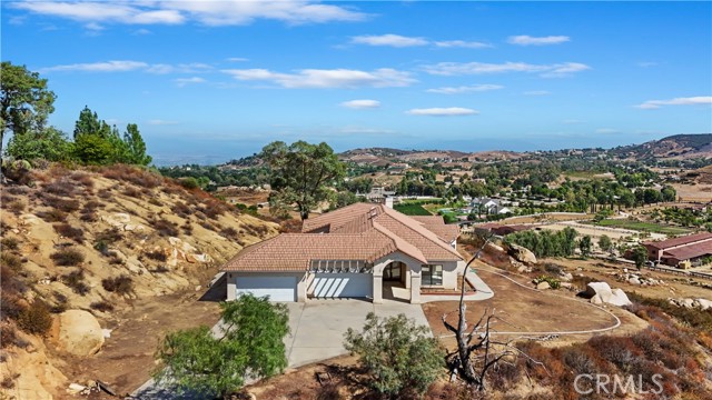 Detail Gallery Image 1 of 50 For 19805 Managua Pl, Murrieta,  CA 92562 - 3 Beds | 2/1 Baths