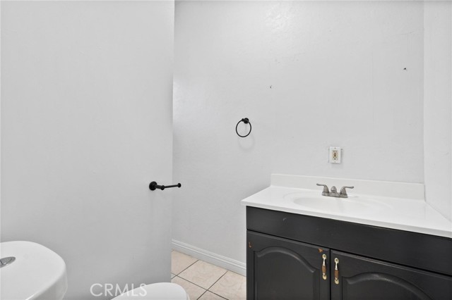 Detail Gallery Image 10 of 17 For 163 N Campus Ave, Upland,  CA 91786 - 1 Beds | 1 Baths