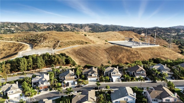 15019 Avenida Compadres, Chino Hills CA: https://media.crmls.org/medias/a99f2fb0-a162-40e6-99a1-14f2a3b65a1b.jpg