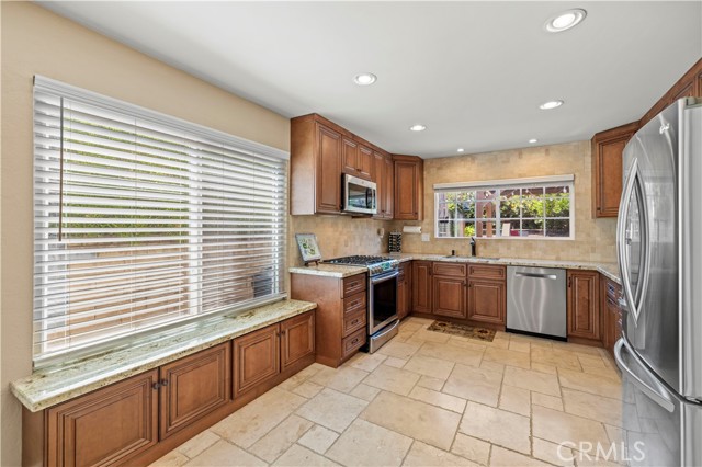 26927 Cuatro Milpas Street, Valencia CA: https://media.crmls.org/medias/a99f83aa-79e5-48f6-b3bd-d8494bf91a9b.jpg