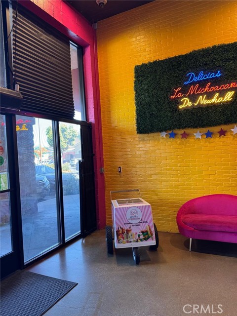  Commercial for Sale in Newhall, California