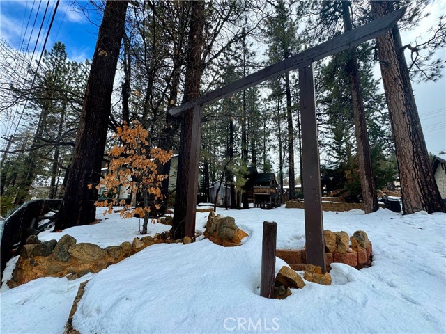 Detail Gallery Image 4 of 11 For 41763 Switzerland Dr, Big Bear Lake,  CA 92315 - – Beds | – Baths