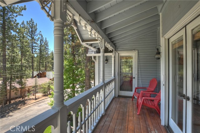 Detail Gallery Image 4 of 59 For 457 Woodside, Big Bear City,  CA 92314 - 4 Beds | 2 Baths