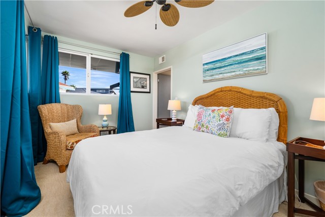 Detail Gallery Image 22 of 27 For 3711 Channel Pl, Newport Beach,  CA 92663 - 2 Beds | 1/1 Baths