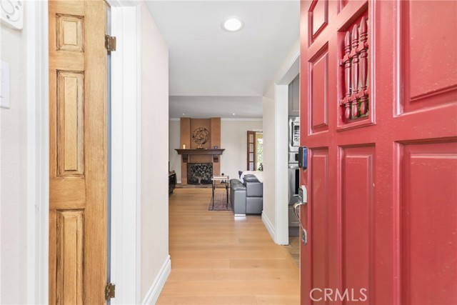 Detail Gallery Image 4 of 43 For 22941 Keswick St, West Hills,  CA 91304 - 4 Beds | 2 Baths