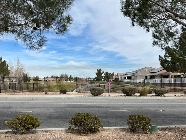 Detail Gallery Image 32 of 36 For 19453 Sunrise Ave, Apple Valley,  CA 92308 - 2 Beds | 2 Baths