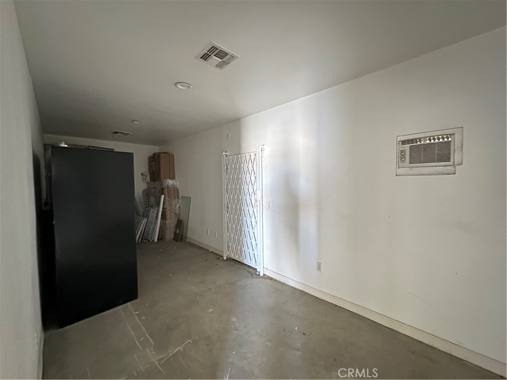 MLS #OC25191484 image #41