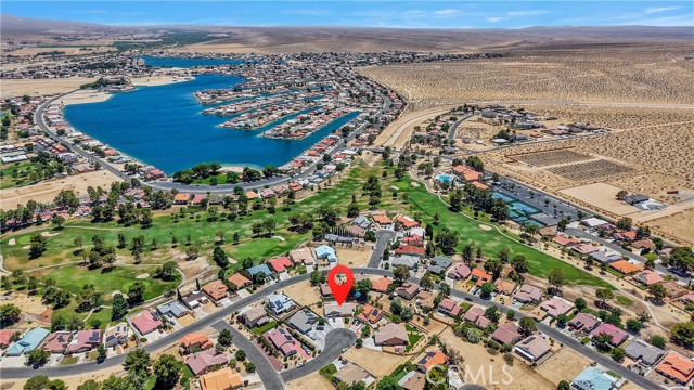 14665 Echo Lane, Helendale CA: https://media.crmls.org/medias/a9a551fa-9929-4a02-a041-cc10720779f0.jpg
