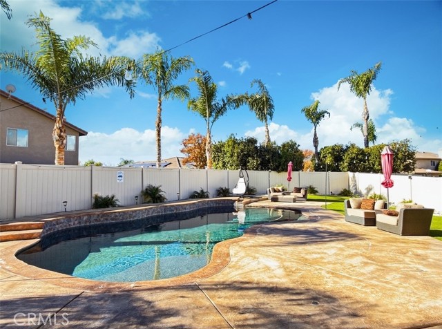 Detail Gallery Image 20 of 23 For 697 Calumet, Beaumont,  CA 92223 - 4 Beds | 2/1 Baths