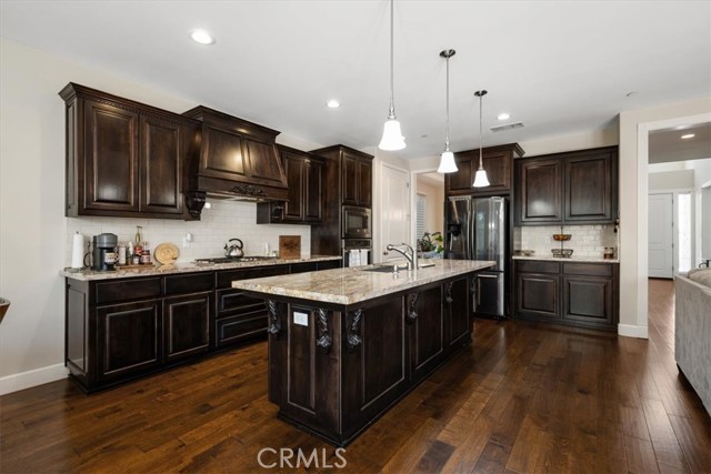 Detail Gallery Image 12 of 41 For 324 Cool Valley Dr, Paso Robles,  CA 93446 - 4 Beds | 2/1 Baths