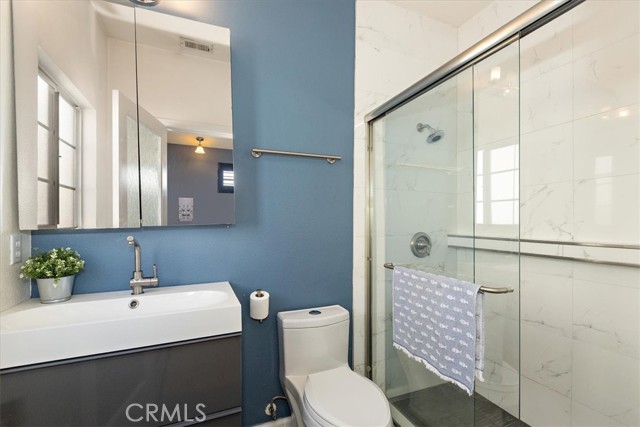 Detail Gallery Image 9 of 16 For 25549 Prospect Ave, Loma Linda,  CA 92354 - 2 Beds | 2/1 Baths