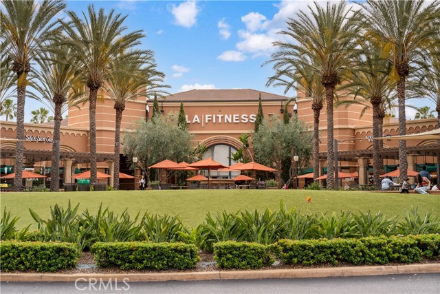 228 Wicker, Irvine CA: https://media.crmls.org/medias/a9a819b1-52d4-4133-a718-cb8313a66d10.jpg
