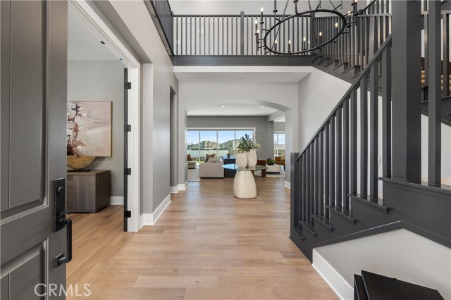 Detail Gallery Image 6 of 60 For 28710 Hidden Trail, Silverado,  CA 92676 - 5 Beds | 5/2 Baths