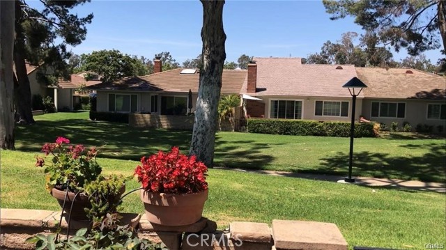 Detail Gallery Image 3 of 19 For 5201 Thorn Tree Ln, Irvine,  CA 92612 - 3 Beds | 2 Baths