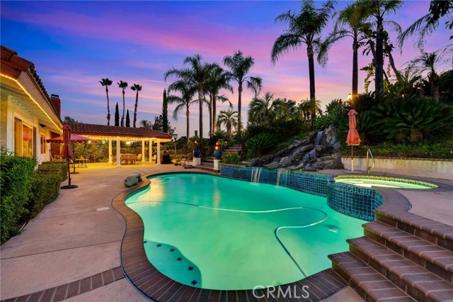 Detail Gallery Image 5 of 67 For 5338 Falling Tree Ln, Rancho Cucamonga,  CA 91737 - 3 Beds | 2 Baths