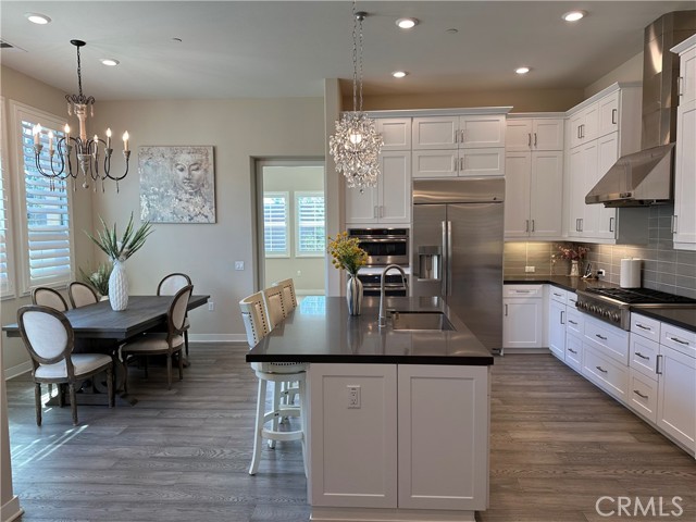 227 Carlow, Irvine CA: https://media.crmls.org/medias/a9a8f42d-0de8-4b11-b476-56bd6a96c85c.jpg