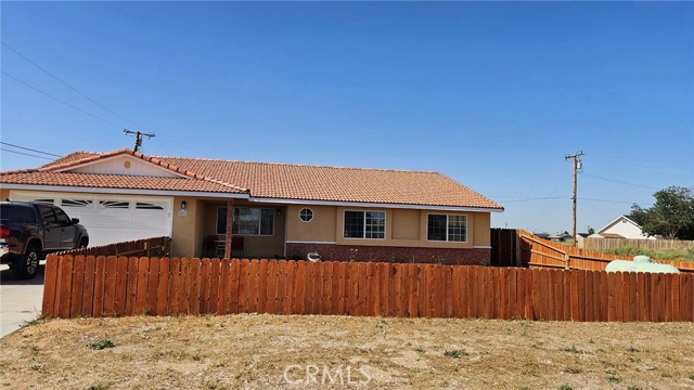 Detail Gallery Image 1 of 16 For 9213 Oleander Ave, California City,  CA 93505 - 3 Beds | 2/1 Baths