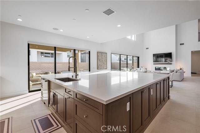 Image 11 of 68 For 24152 West Corte Ala