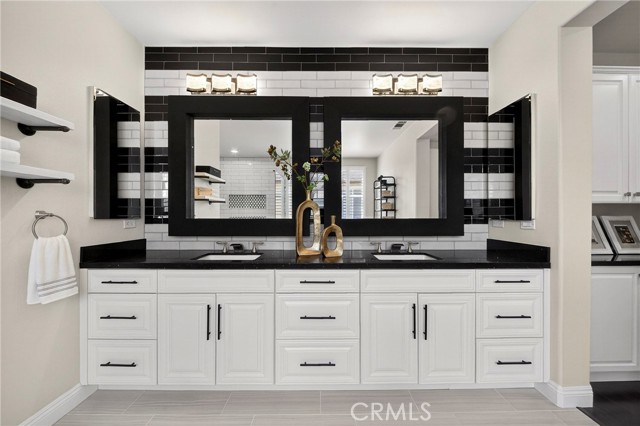 Detail Gallery Image 33 of 67 For 1921 S Mangrum Ct, La Habra,  CA 90631 - 4 Beds | 4/1 Baths