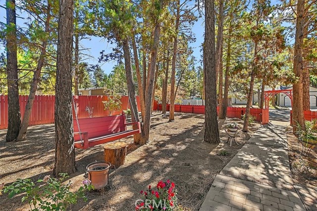 Detail Gallery Image 28 of 29 For 401 E Angeles Bld, Big Bear City,  CA 92314 - 3 Beds | 2 Baths